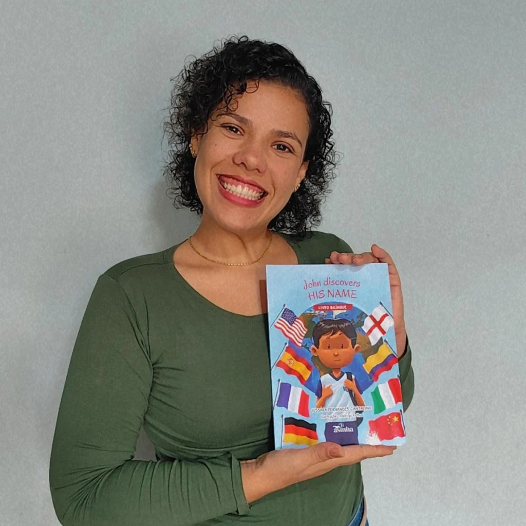 Sessão de autógrafos – “John discovers his name”