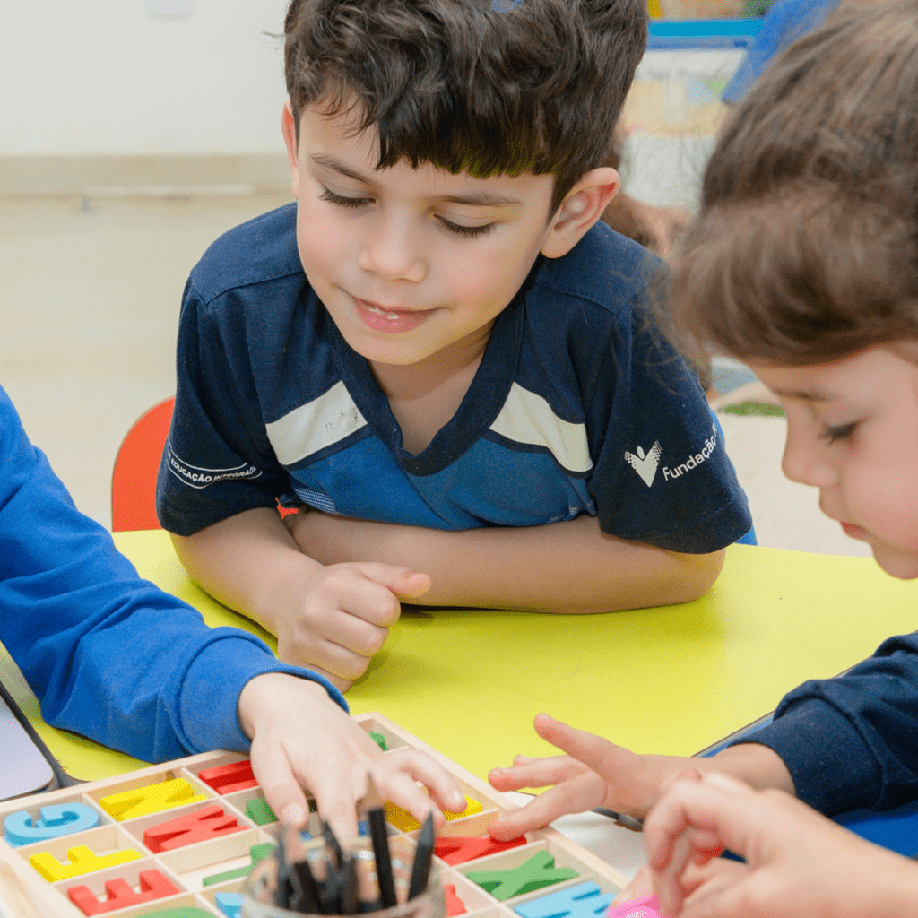 Letramento na Educação Infantil: experiências significativas com a linguagem escrita